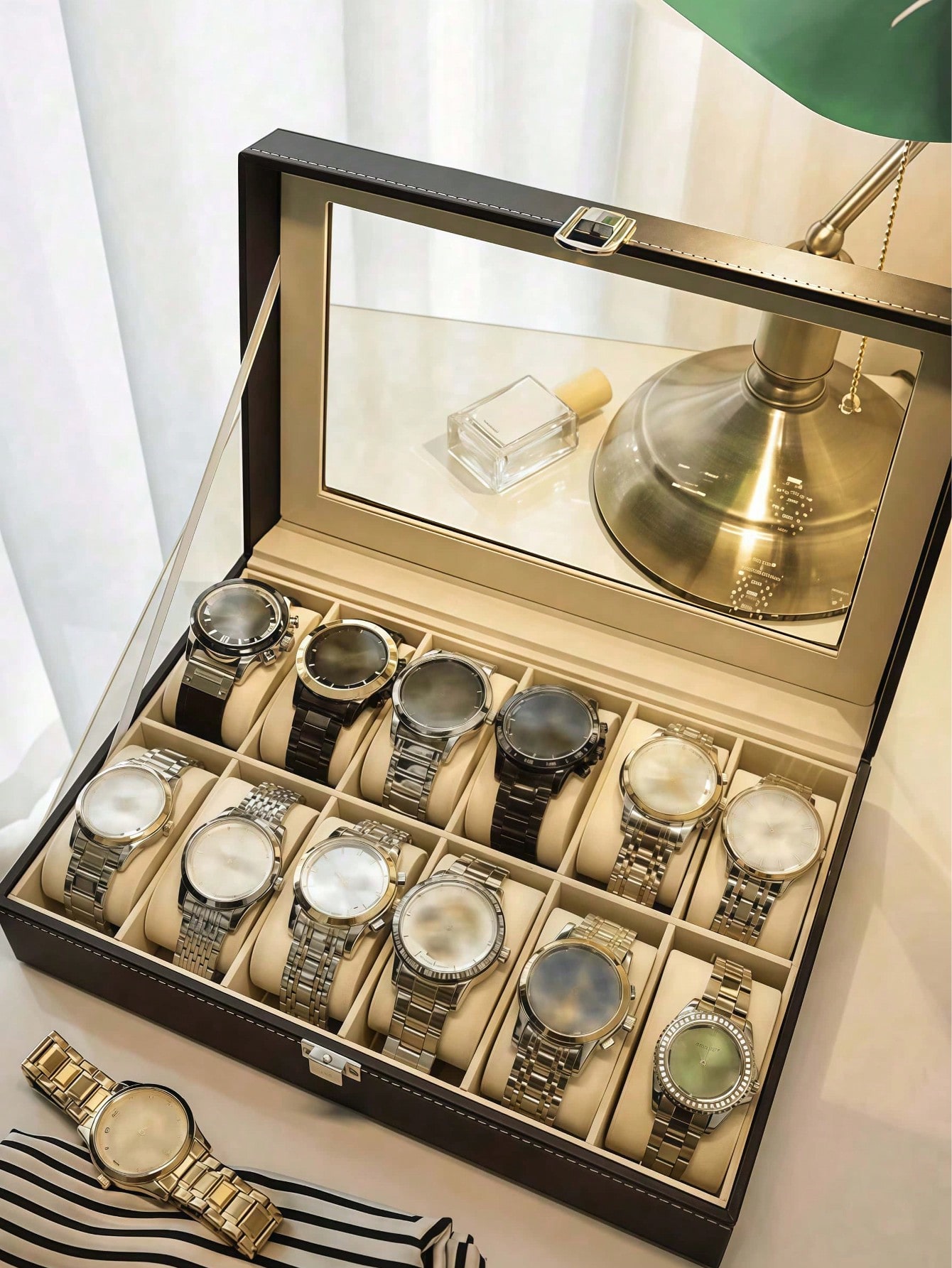 กล่องใส่นาฬิกาหนังพร้อมกุญแจล็ - Jewelry For Watches บทวิจารณ์และราคา